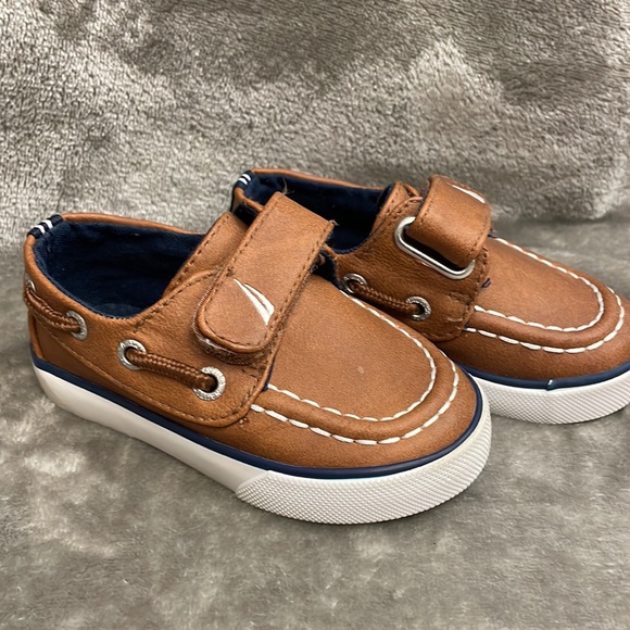 NAUTICA LITTLE RIVER BOAT SHOES - Picture 4 of 9